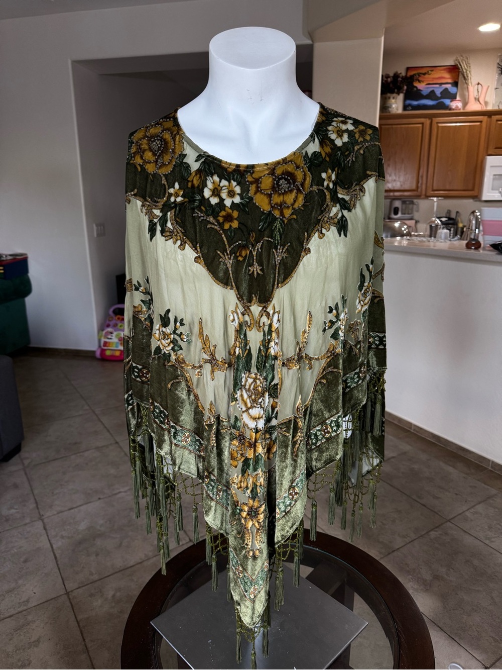 Vintage Rare Dream Keeper Collection velvet Burnout Poncho OS Green Fringe